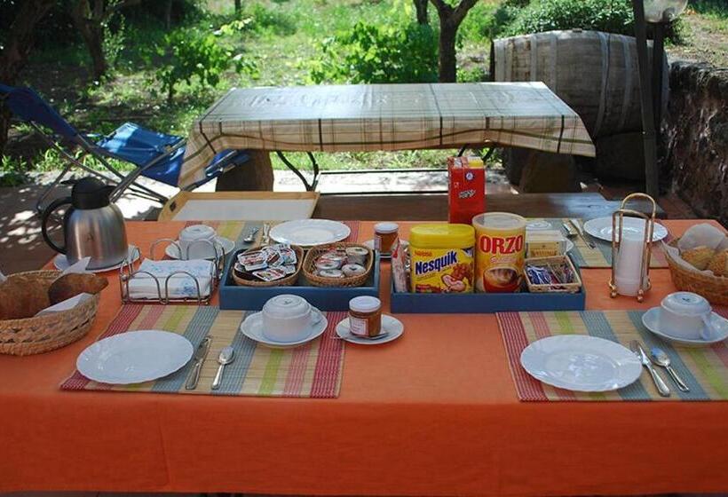 בית מלון כפרי Case Zuccaro