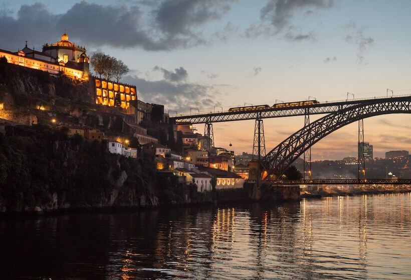 هتل Eurostars Porto Douro