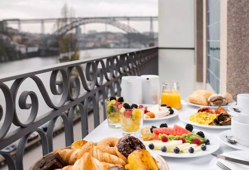 هتل Eurostars Porto Douro