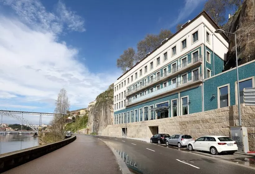 هتل Eurostars Porto Douro