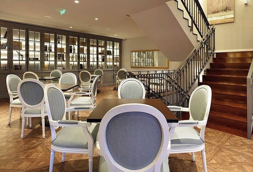 هتل Eurostars Porto Douro