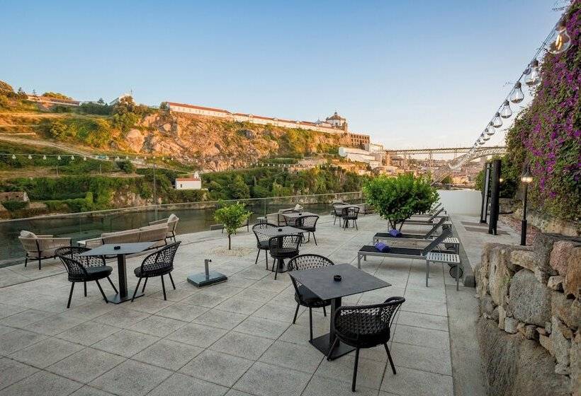 هتل Eurostars Porto Douro