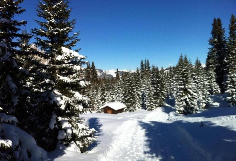 בית מלון כפרי Gran Ciasa