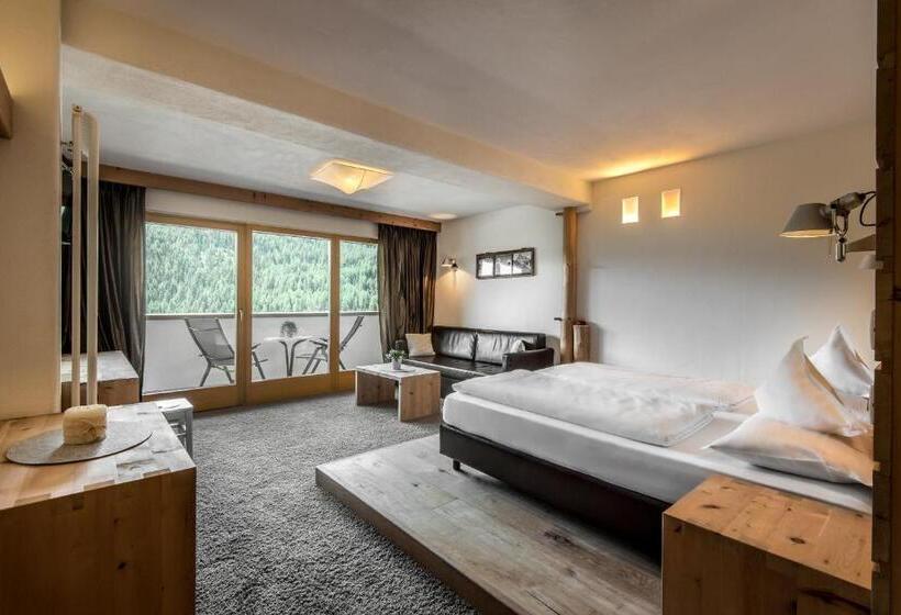 בית מלון כפרי Gran Ciasa