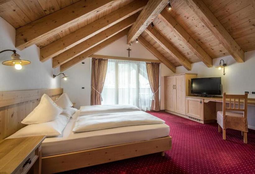 בית מלון כפרי Gran Ciasa