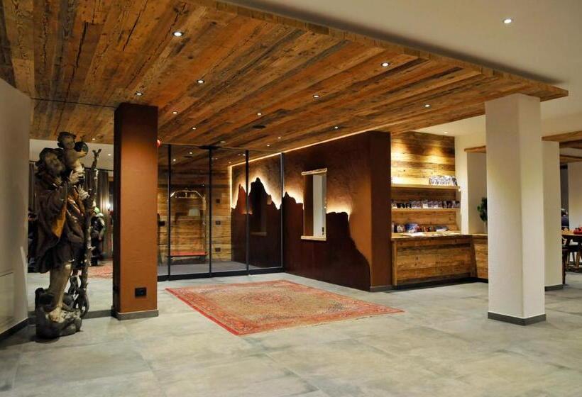 בית מלון כפרי Gran Ciasa