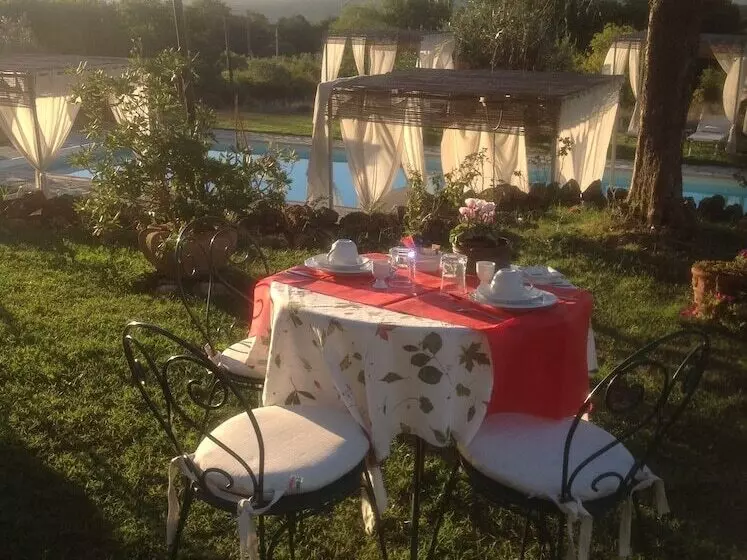 ホテル La Canonica Di San Michele