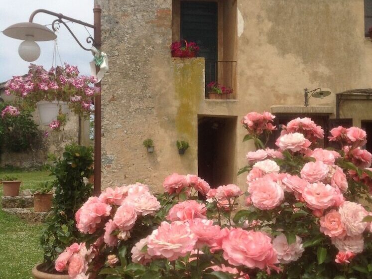 호텔 La Canonica Di San Michele