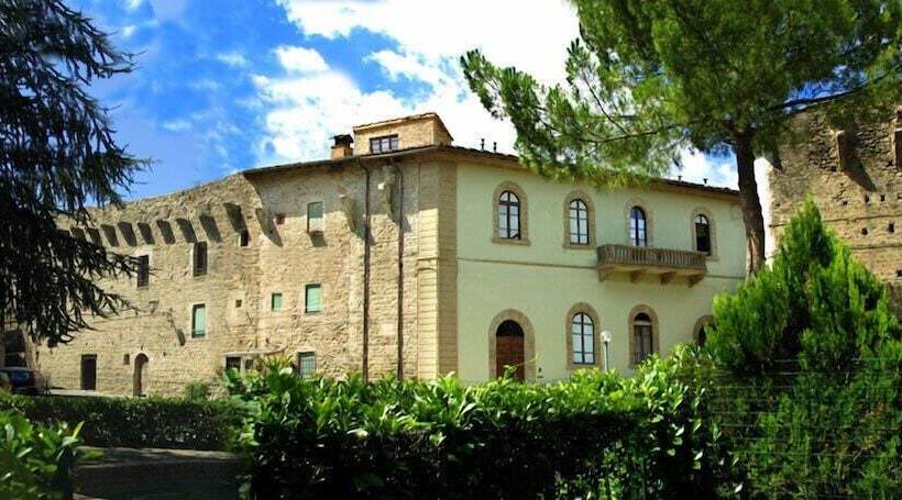 فندق Palazzo Alle Mura Appartamenti Per Vacanze