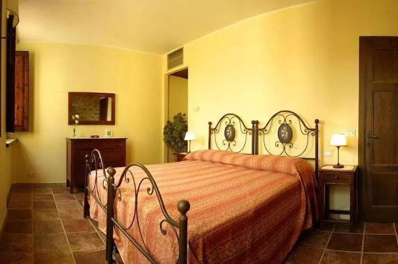 Hotelli Palazzo Alle Mura Appartamenti Per Vacanze