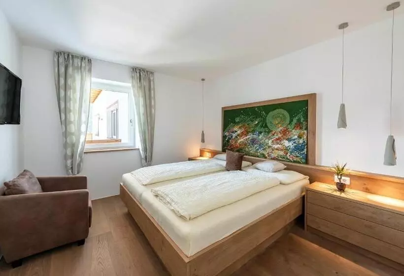 Hotelli Panorama Residence Schlossblick