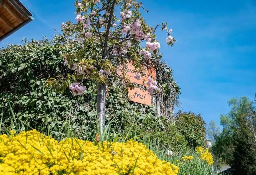 Hotelli Panorama Residence Schlossblick