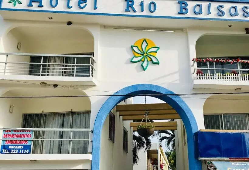 هتل Rio Balsas