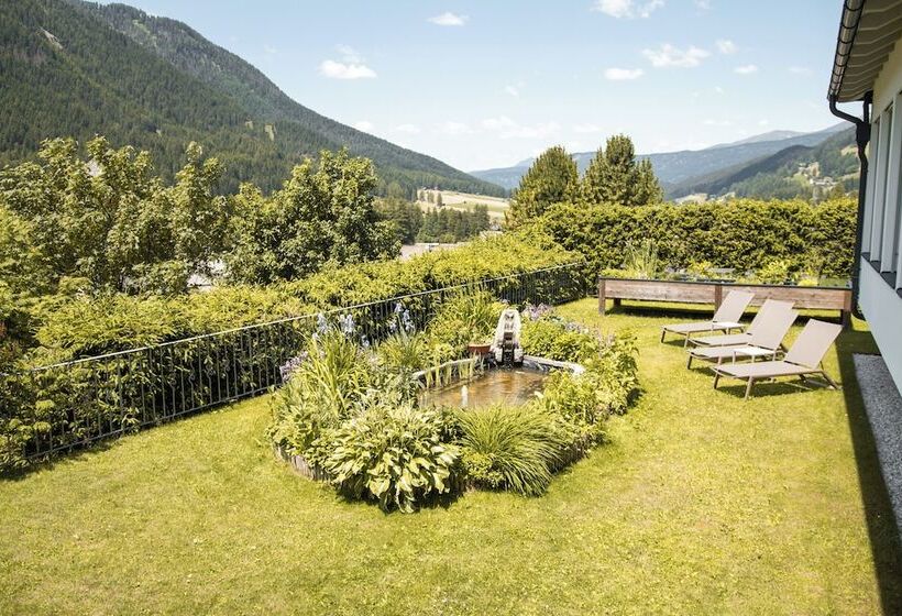 Hotelli Royal Und Ferienhaus Annabel