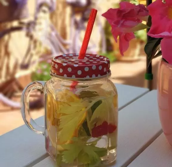 ホテル Tahiti