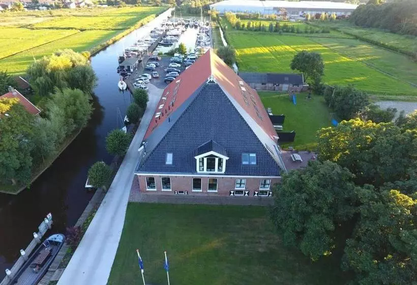 ホテル Vakantieboerderij Broeresloot