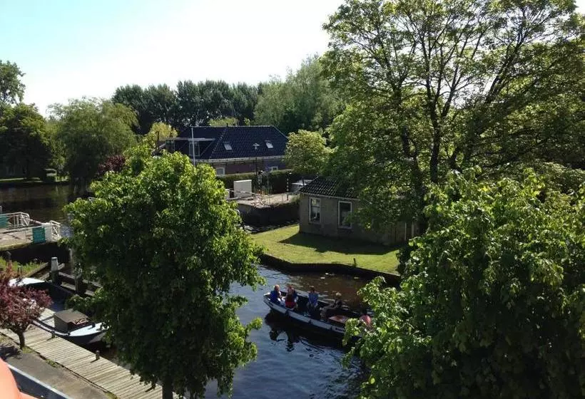 ホテル Vakantieboerderij Broeresloot