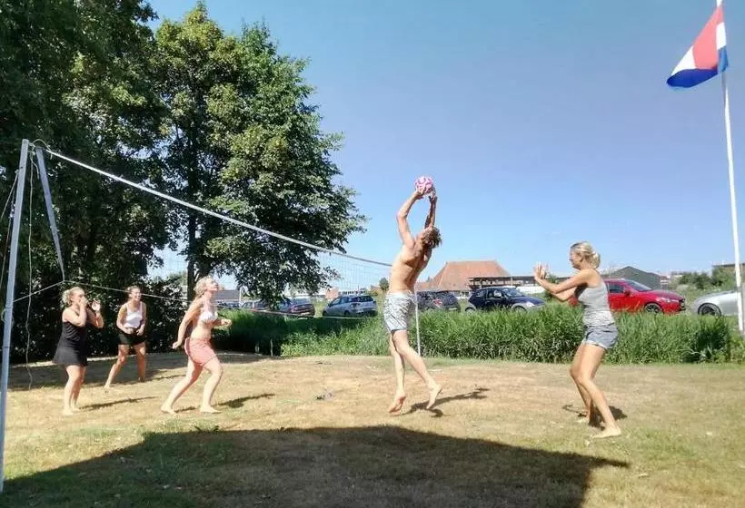 ホテル Vakantieboerderij Broeresloot