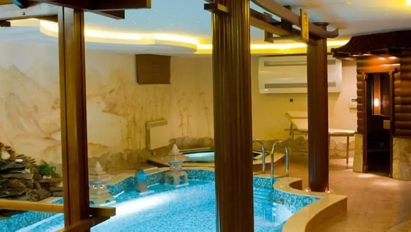 هتل Villa Rossa