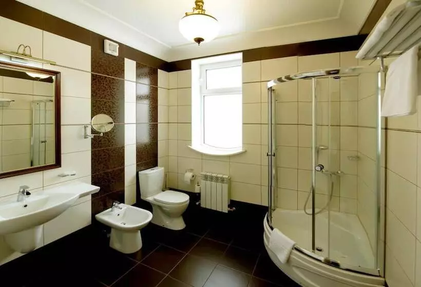 هتل Villa Rossa