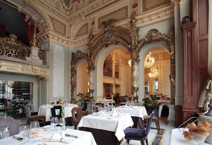 New York Palace Hotel & Residence