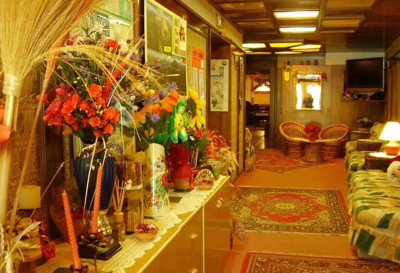 ホテル Albergo Malga Ciapela