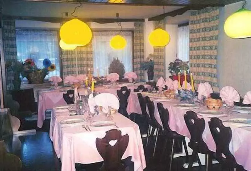 ホテル Albergo Malga Ciapela