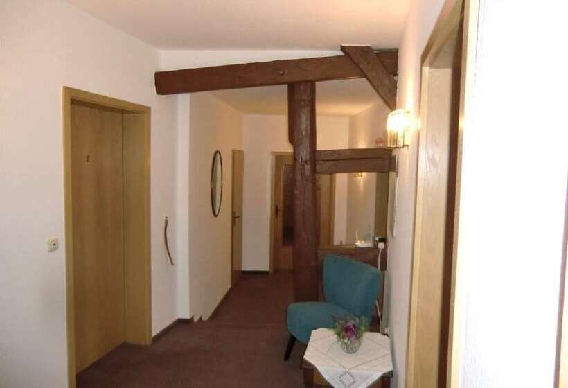 Отель Am Neumarkt