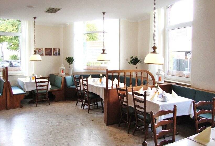 Apart Hotel Sarstedter Hof