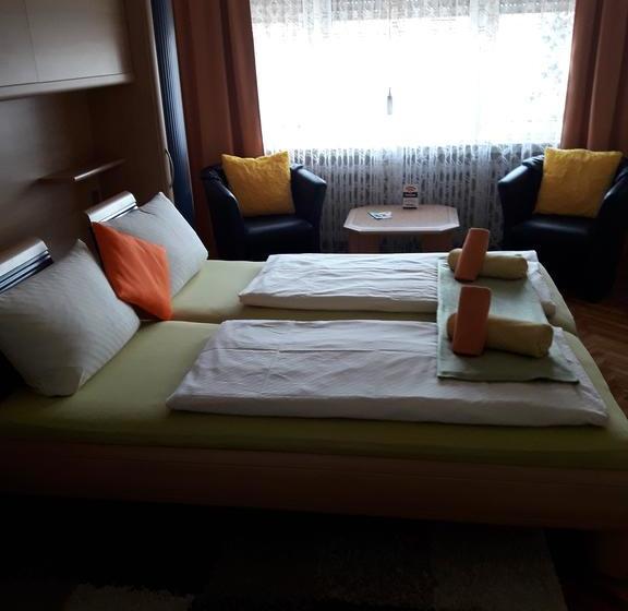 Hotelli Caférestaurant  Breuer