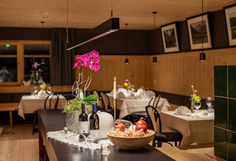 Отель Brunnerhof