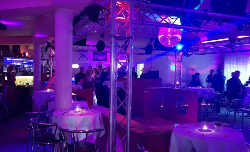 酒店 Cherusker Hof