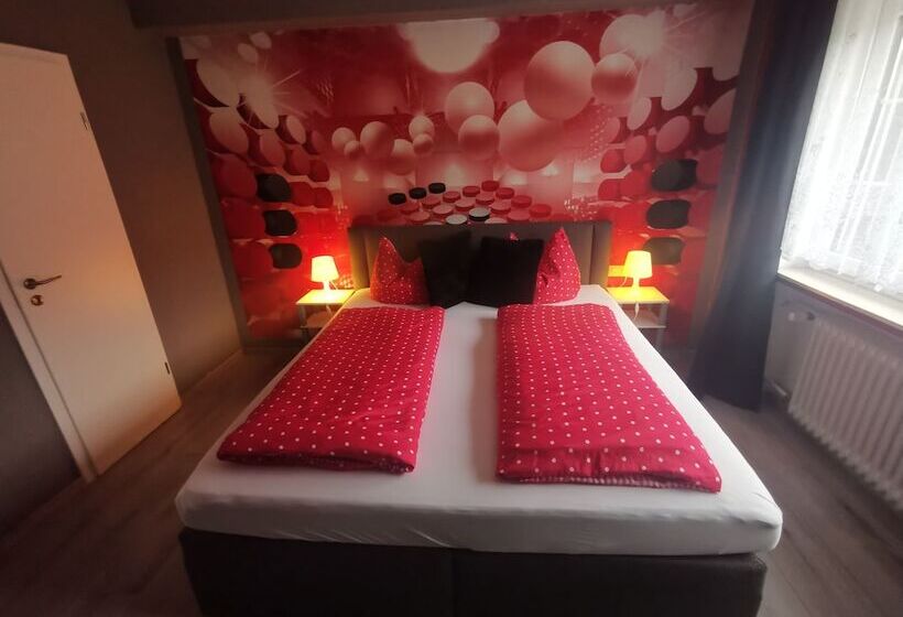 בית מלון כפרי Hennetaler Hof