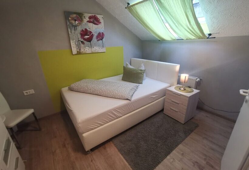 בית מלון כפרי Hennetaler Hof