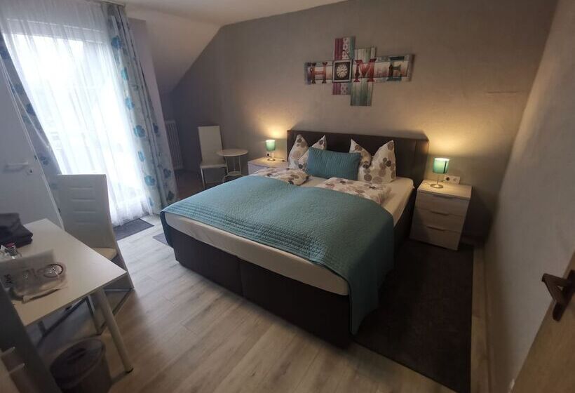 בית מלון כפרי Hennetaler Hof