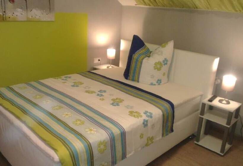 בית מלון כפרי Hennetaler Hof