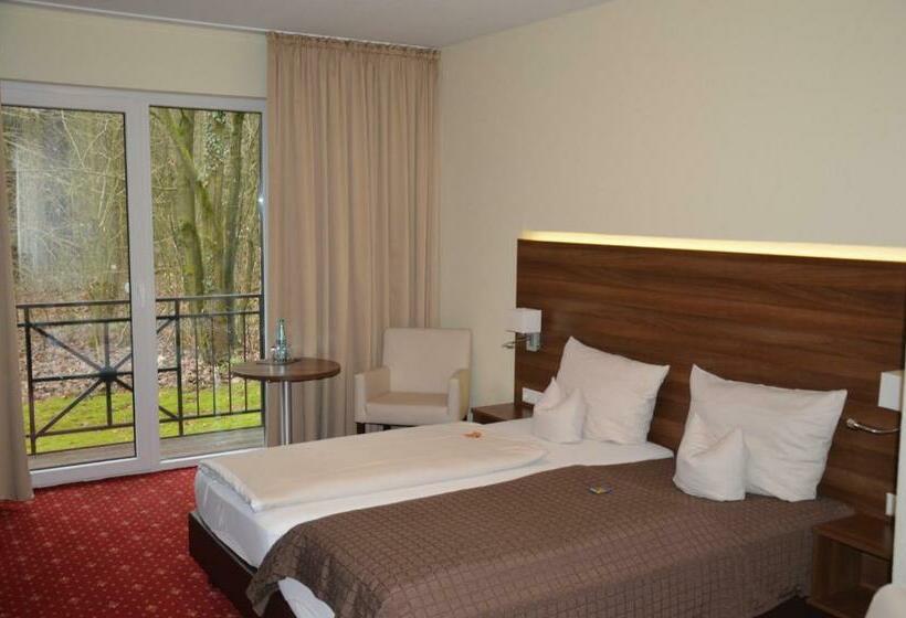 בית מלון כפרי Holter Schloßkrug