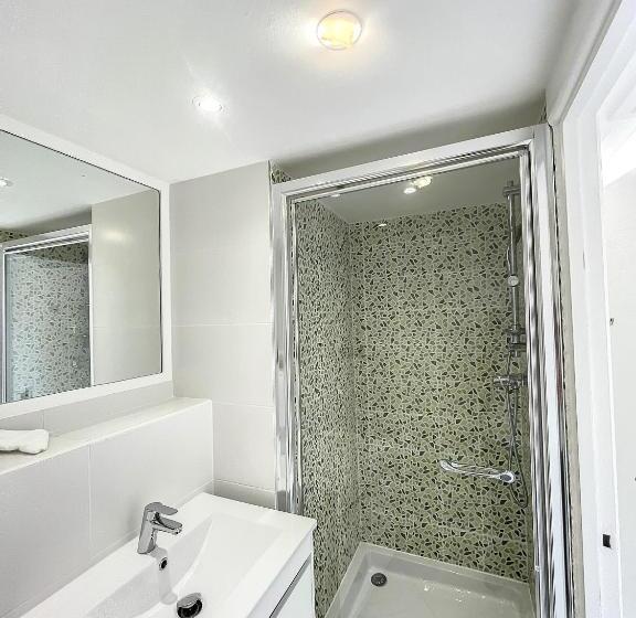 هتل Le Domaine Anse Marcel Beach Resort