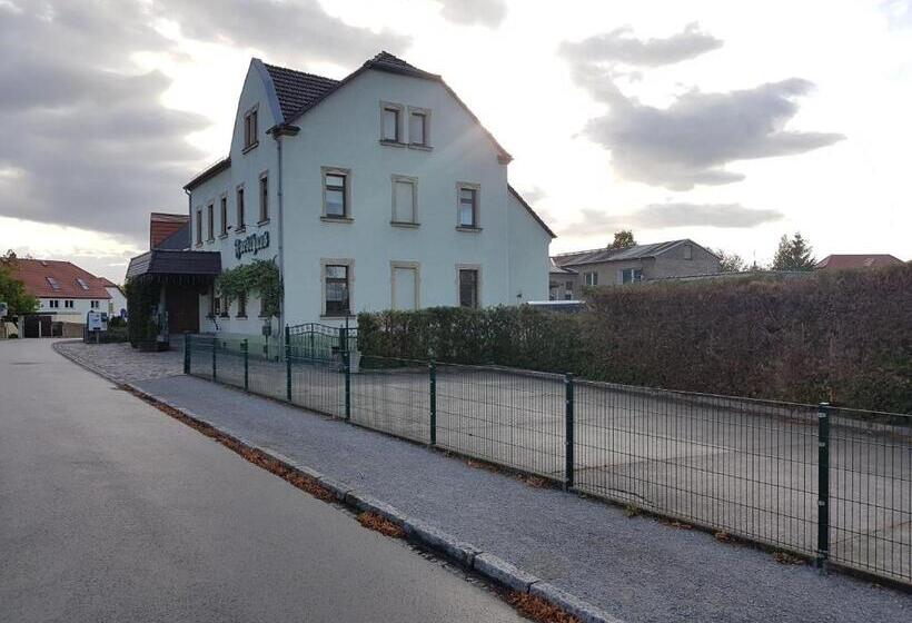 فندق Pension Ottendorf Okrilla