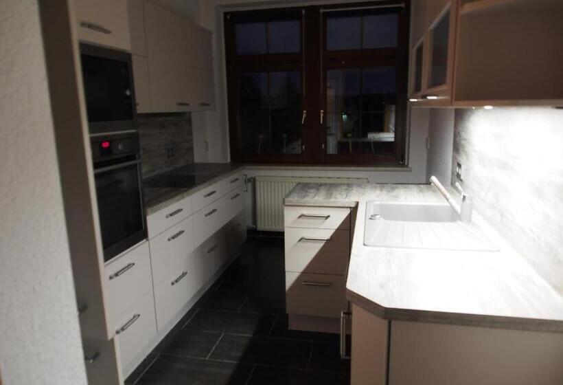 فندق Pension Ottendorf Okrilla