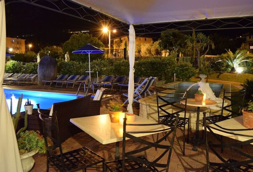 ホテル Residenza Le Due Torri