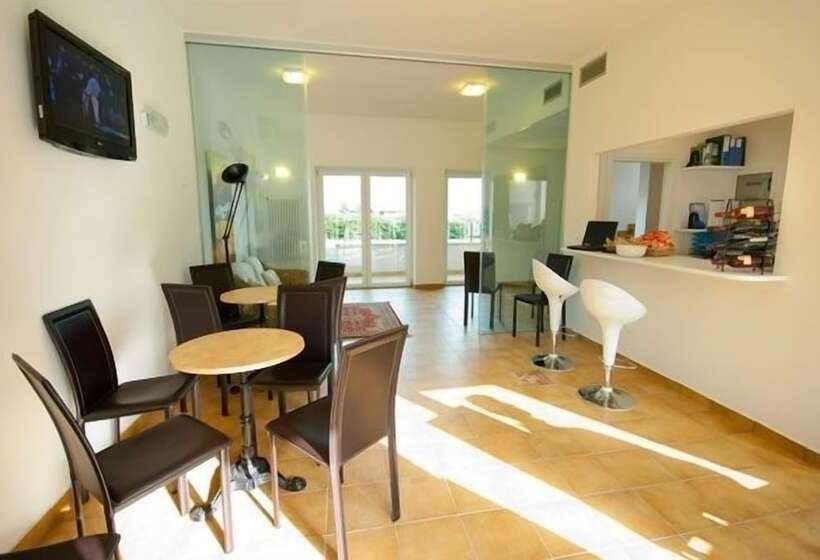 ホテル Residenza Le Due Torri