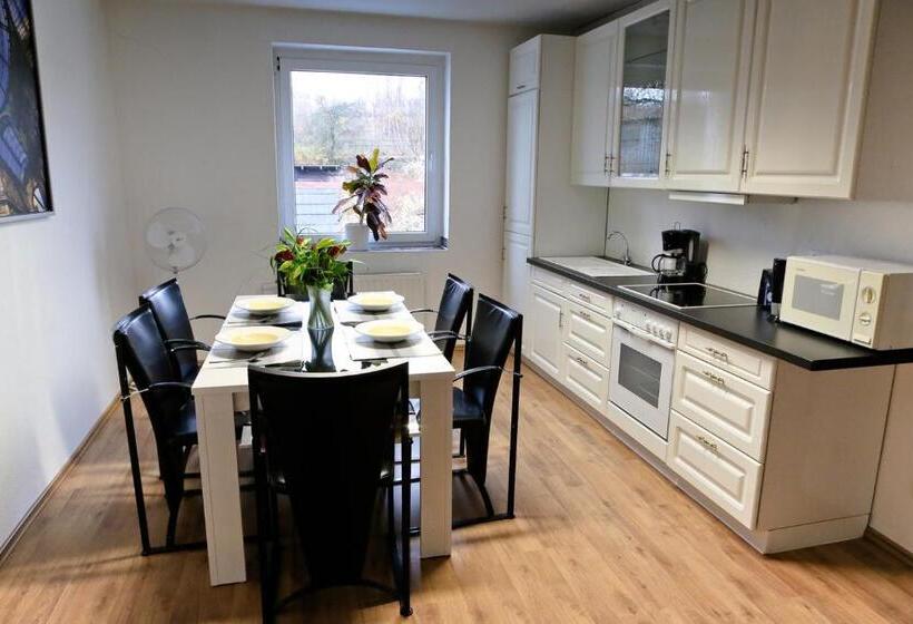 Отель Suite Apartement Essen