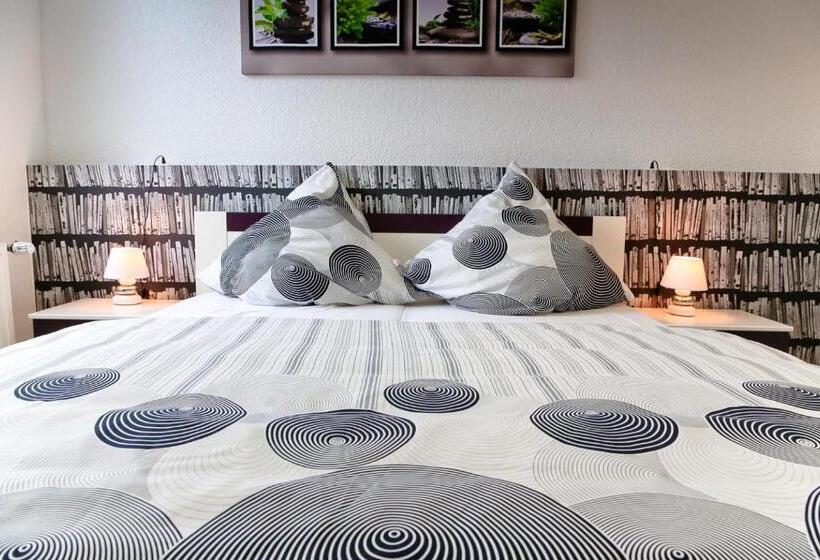 Отель Suite Apartement Essen