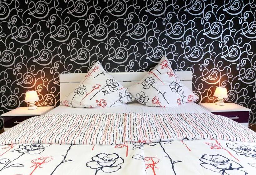 Отель Suite Apartement Essen