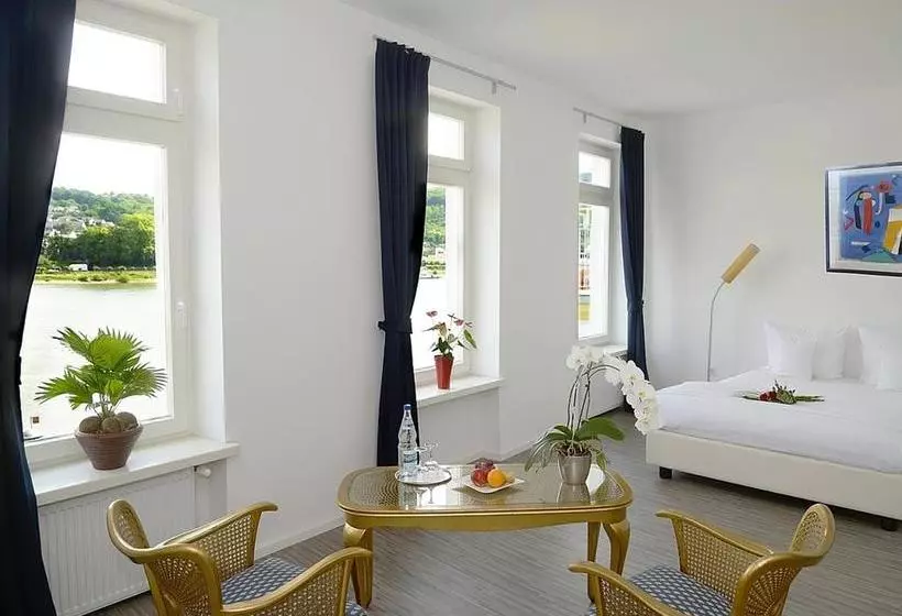 Hotelli Rhein Anker