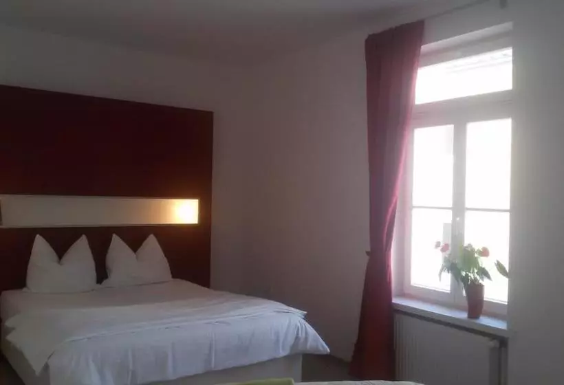 Hotelli Rhein Anker