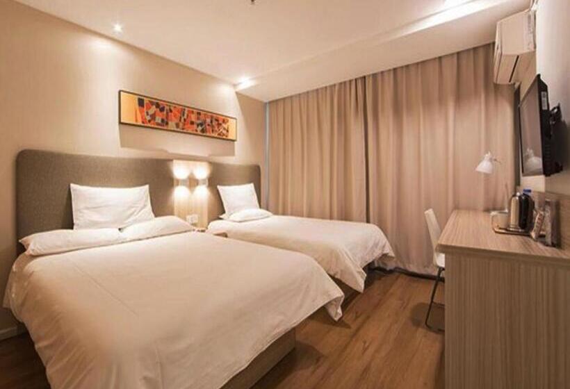 Hanting Hotel Harbin Railway Station