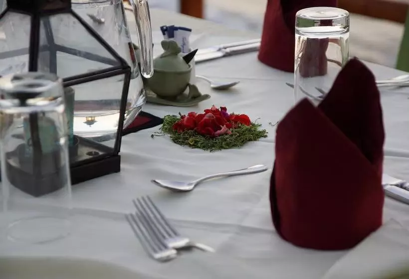 ホテル Holiway Garden Resort & Spa   Bali
