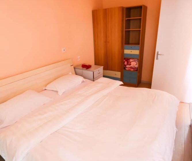 호텔 Nissi Holiday